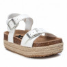 sandalias Xti blancas con hebilla doble y suela bios