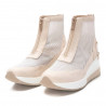 Zapatillas cuña Xti beige de rejilla y detalle dorado trasero