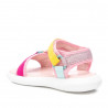 sandalias Xti rosas con detalles amarillos y azules y cierre con tres velcros