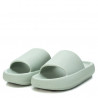 Chanclas Xti verde pastel estilo cloud EVA