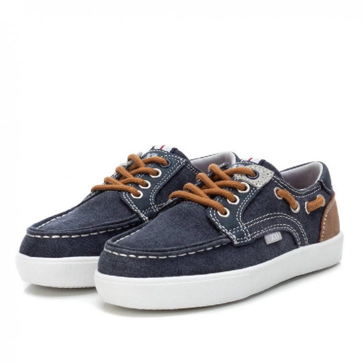 Zapatos Xti azules con detalles marrones y pespunte al contraste - Querol online