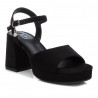 Sandalias tacón Xti negras con tacón cuadrado y detalle plateado