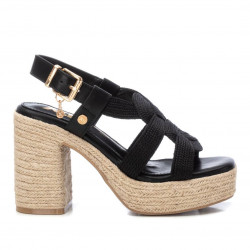 Sandalias tacón Xti negras con trenzado en el empeine