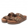 Sandalias planas Xti taupe con doble hebilla dorada y estilo bios