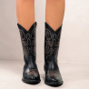 Botas planas Bryan negras con bordado jandra
