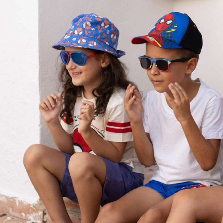 Gorra Cerda set de gorra y gafas de sol de spiderman - Querol online