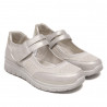 Zapatillas Amarpies beige con tira superior atado con velcro