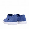 Zapatillas lona QUETS! azules cerradas con piso de goma blanca