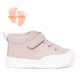 Zapatos QUETS! flexibles en rosa y con la suela blanca - Querol online