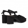 Sandalias tacón Chika 10 negros flora con plataforma