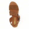 Sandalias plataformas Chika 10 marrones de piel con hebilla grande