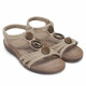 Sandalias planas Amarpies beige con tres piedras de madera frontales - Querol online