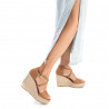 Sandalias cuña Xti camel con cruzado al tobillo