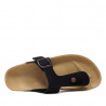 Sandalias planas Querol negras con hebilla ajustable y suela de corcho