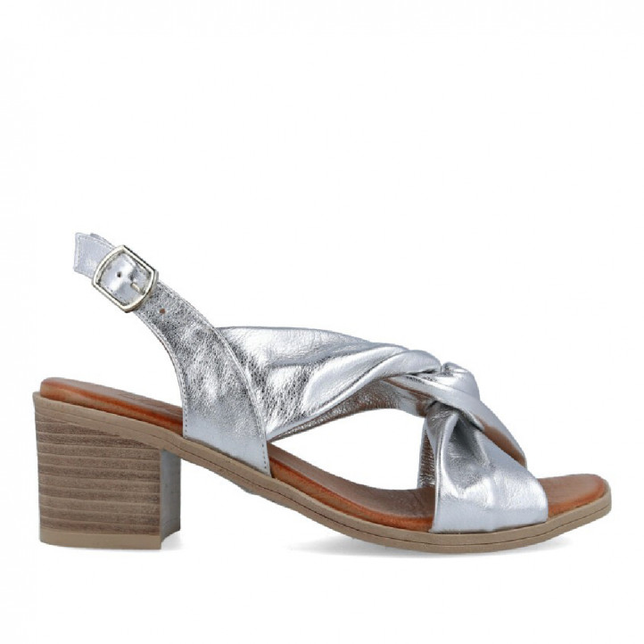 SANDALIAS DE MUJER PLATEADAS W AND F LARIOS 21-500 WALK AND FLY - Querol online