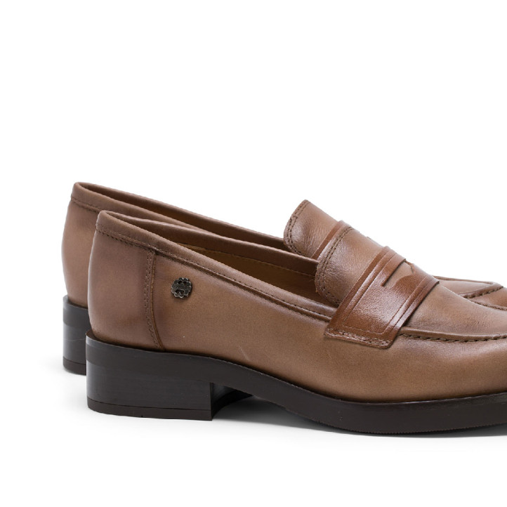 MOCASINES DE PIEL TAUPE CON EVA PORRONET - Querol online