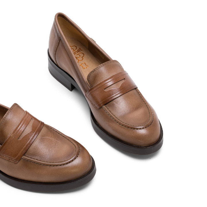 MOCASINES DE PIEL TAUPE CON EVA PORRONET - Querol online