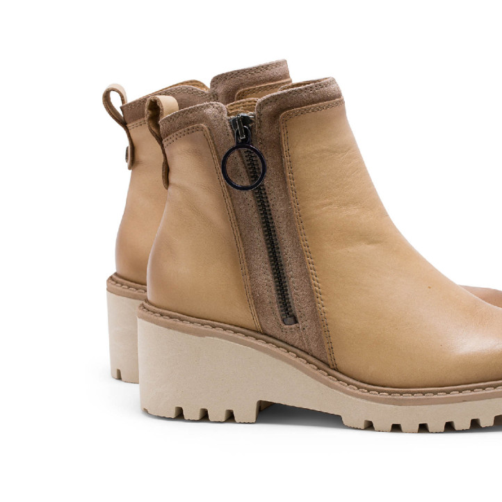 BOTINES DE PIEL CON CUÑA Y CREMALLERA CAMEL LEONA PORRONET - Querol online