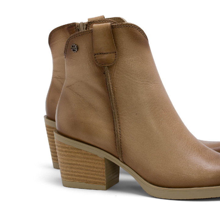 BOTINES COWBOY DE PIEL CAMEL CON CREMALLERA HADRIA PORRONET - Querol online