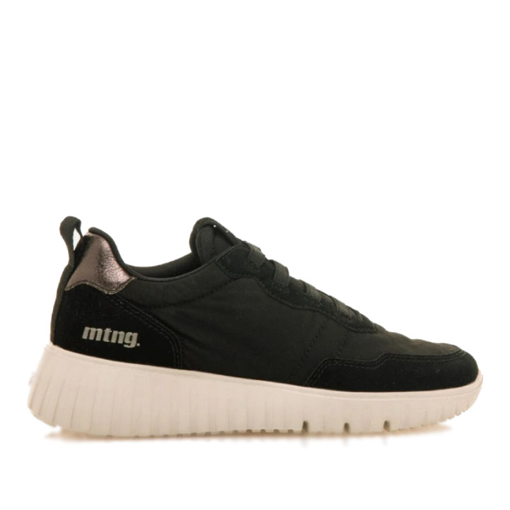 Zapatillas urban Mustang serene negras con cordones elásticos - Querol online