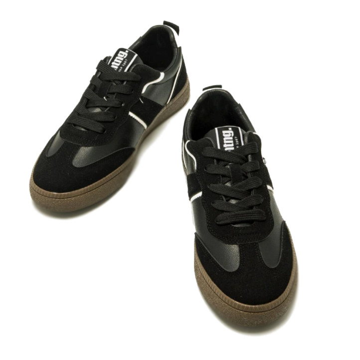 Zapatillas urban Mustang roy negras con cordones al tono y detalles blancos - Querol online