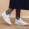 Sabatilles urban New Balance 550 white para mujer