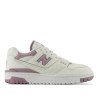 Sabatilles urban New Balance 550 sea salt con ice wine y white