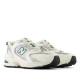 Sabatilles urban New Balance 530 sea salt con white y marsh green - Querol online