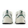 Sabatilles urban New Balance 530 sea salt con white y marsh green