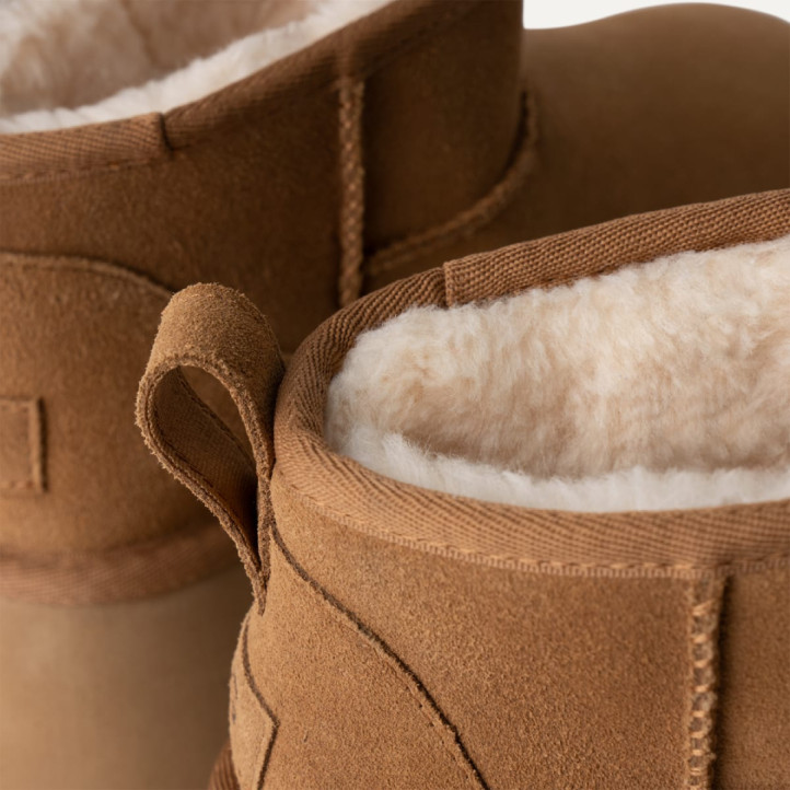 Botas tacón UGG Classic Ultra Mini New Heights color chestnut - Querol online