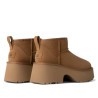 Botas tacón UGG Classic Ultra Mini New Heights color chestnut