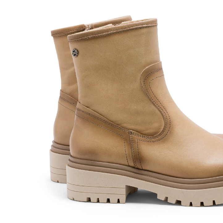 BOTINES DE PIEL CAMEL CON CREMALLERA FIALA PORRONET - Querol online