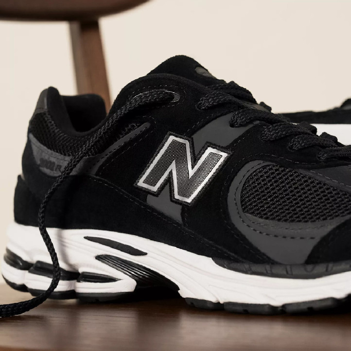 Zapatillas deportivas New Balance 2002R black con phantom y gunmetal - Querol online