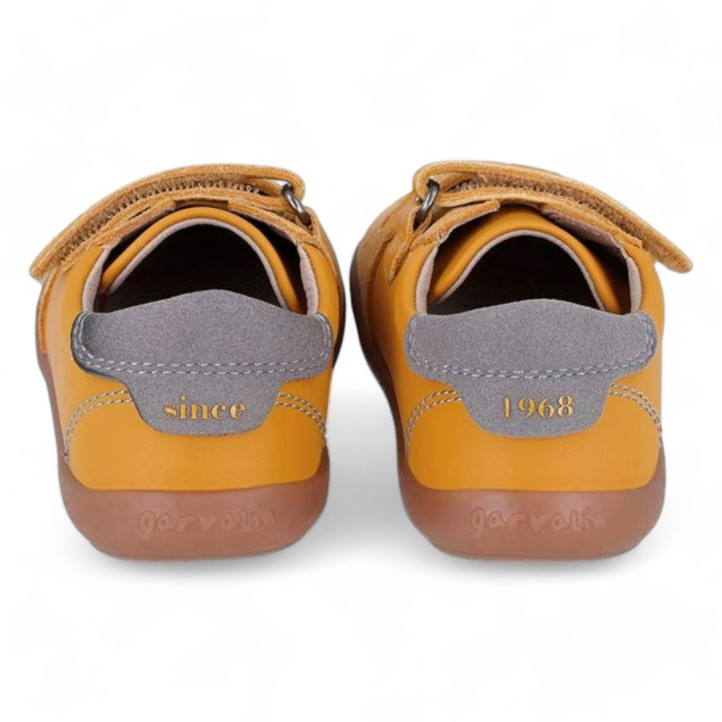 ZAPATOS GARVALIN DE NIñO AMARILLOS 241302C - Querol online