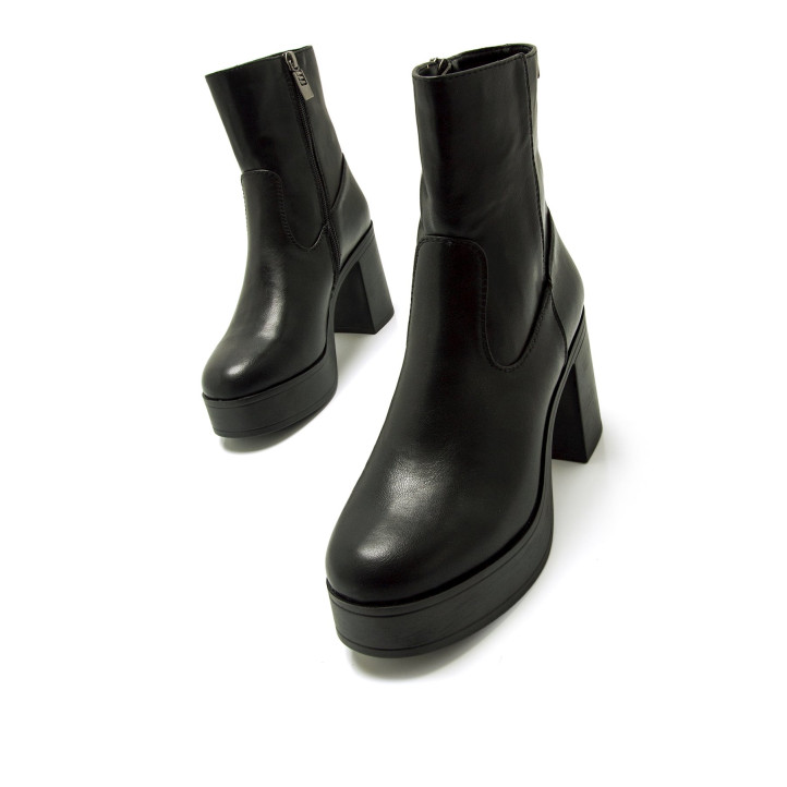 BOTINES DE MUJER MUSTANG SIXTIES NEGRO 53371 58366 - Querol online