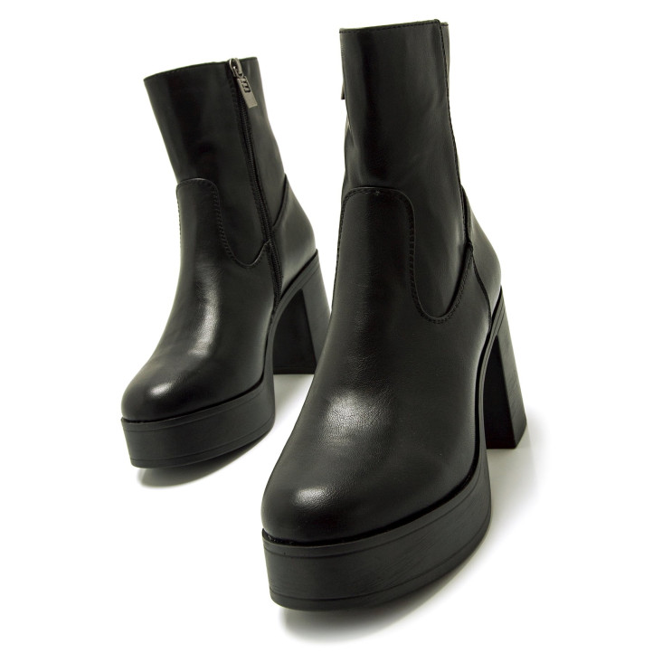 BOTINES DE MUJER MUSTANG SIXTIES NEGRO 53371 58366 - Querol online