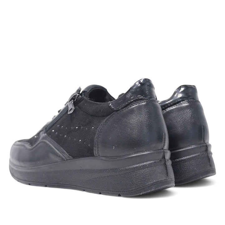 Zapatillas urban Amarpies negros con cremallera lateral y brillantes - Querol online