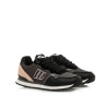 Zapatillas urban Mustang joggo classic negras con detalles rosas y metalizados