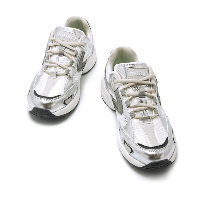 Zapatillas urban Mustang electra plateadas con detalles en gris - Querol online