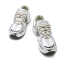 Zapatillas urban Mustang electra plateadas con detalles en gris