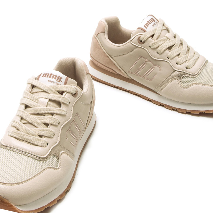 DEPORTIVAS DE MUJER MUSTANG JOGGO BEIGE 60441 59656 - Querol online