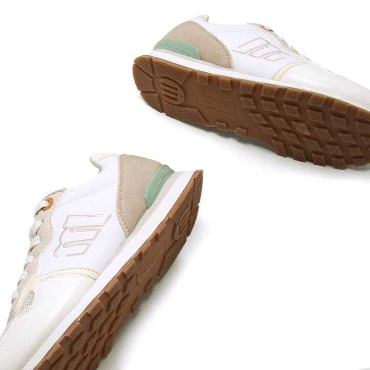 Zapatillas urban Mustang joggo classic blancas con detalles rosas, beige y azules - Querol online