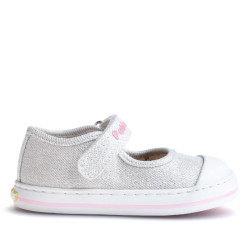 Merceditas Pablosky plateadas con puntera de goma y plantilla extraíble