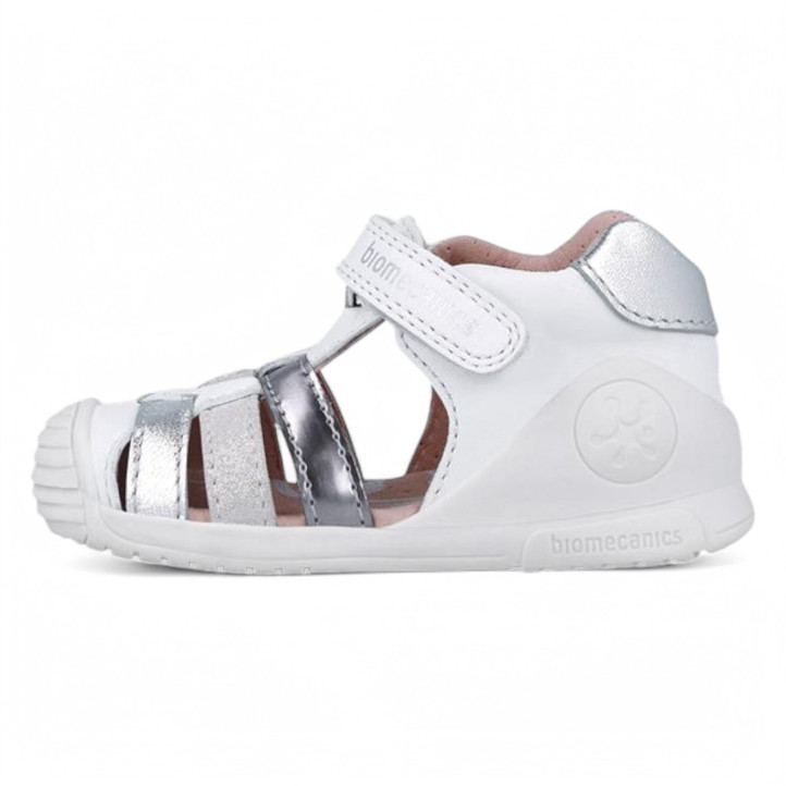 SANDALIAS BIOMECANICS DE NIñA BLANCO Y PLATA 252104B - Querol online