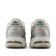 Sabatilles esportives New Balance 1906R silver metalic amb sea salt i new spruce per a dona - Querol online