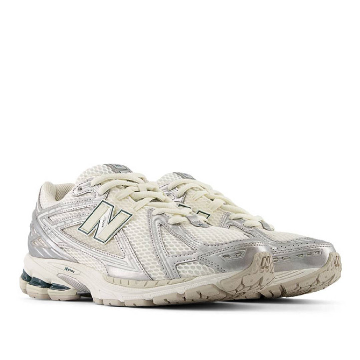 Sabatilles esportives New Balance 1906R silver metalic amb sea salt i new spruce per a dona - Querol online