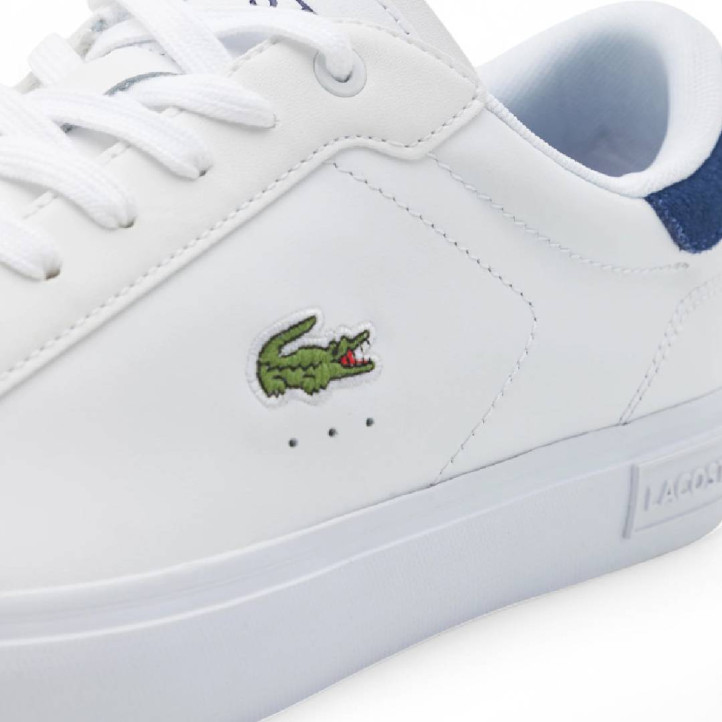 Zapatillas deportivas Lacoste powercourt 125 blancas con detalles azules - Querol online