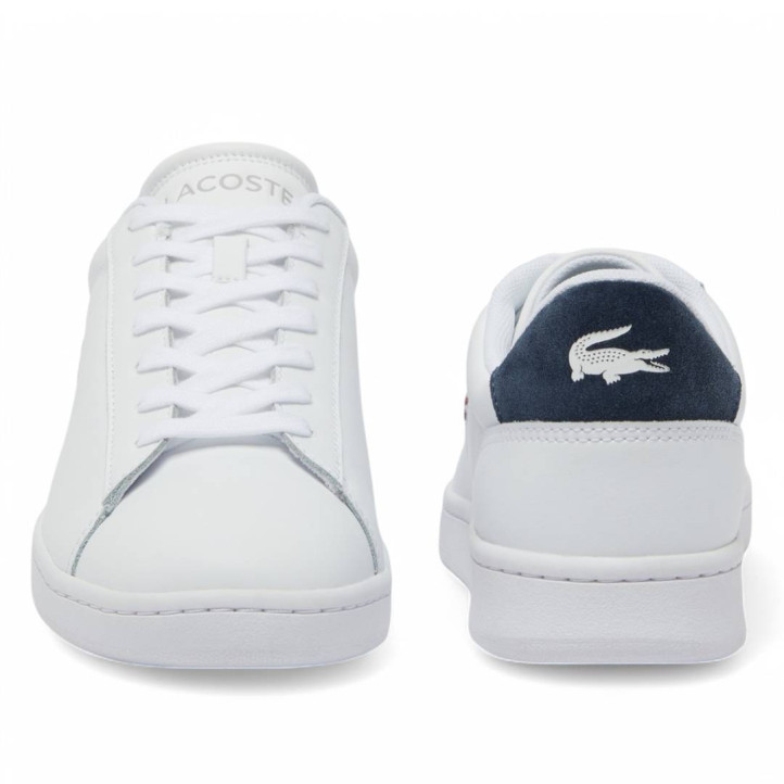 Zapatillas deportivas Lacoste carnaby set 224 blancas con detalles azules - Querol online