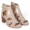 Sandàlies taló Chika 10 rosalinda 04 beix amb tires troquelades