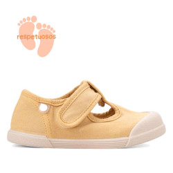 Zapatillas lona Igor amarillas estilo pepito respetuosas